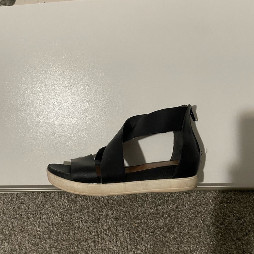 Black Thick Strap Sandals